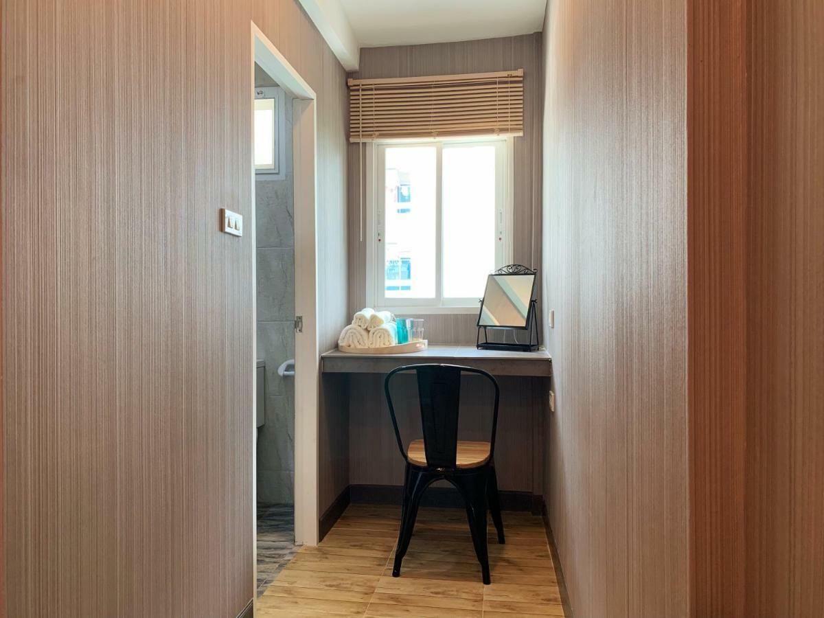 Badbed Hotel Бангкок Экстерьер фото